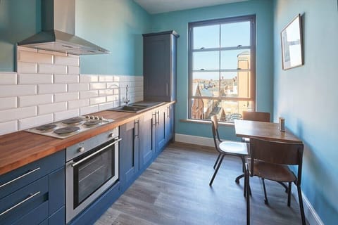 Turnstones, Saltburn-by-the-Sea - Host & Stay