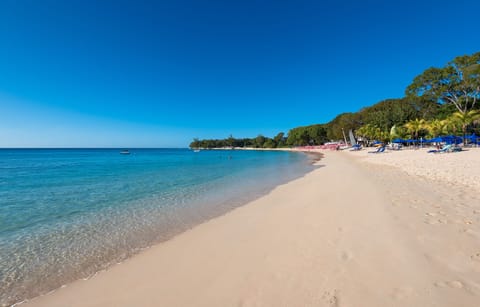 Sun loungers, beach towels