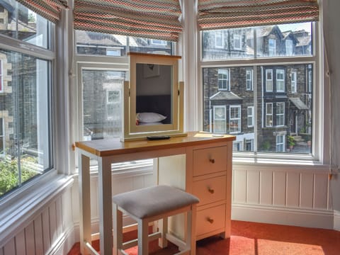 Double bedroom | Woodys, Windermere