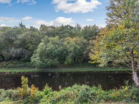 View | Waterside Lodge Five - Ashgrove Country Park, Elland