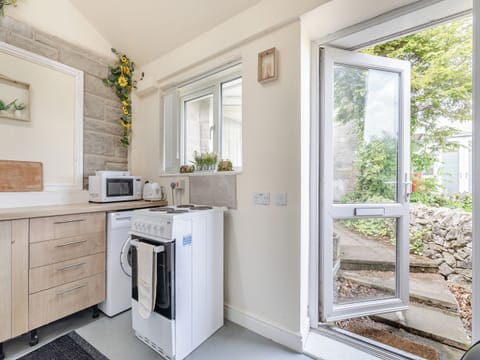 Kitchen | Greystones Nawab Annex A - Greystones, Flagg, Buxton