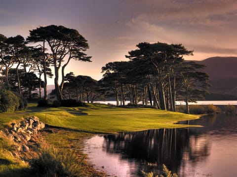 Killarney Golf Club 3km from Ivy Cottage
