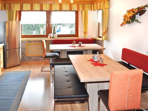 Table, Furniture, Property, Window, Wood, Interior Design, Orange, Building, Curtain, Floor