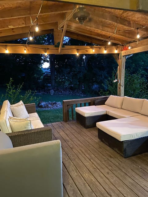Comfortable seating for 8 on the covered patio.