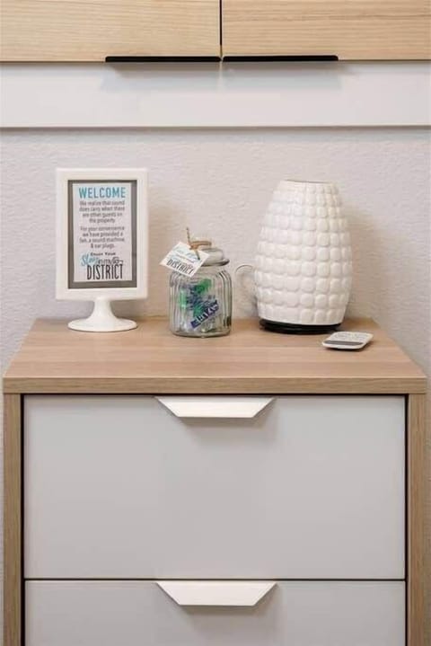 Stay in My District St Johns! Plenty of space for guests personal items in closet & dresser. Sound machine & earplugs provided for convenience of guests!