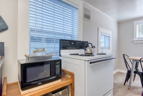 #InvestREPM Historical Heritage House Apartments! #BookDirect #HeritageHouseCoosBay #InvestREPM