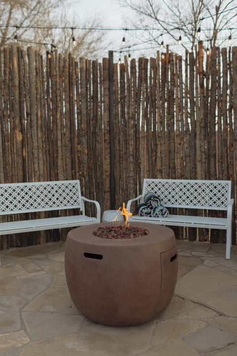 The gas fire pit is easy to light and smokeless. Lots of ambiance, no mess.