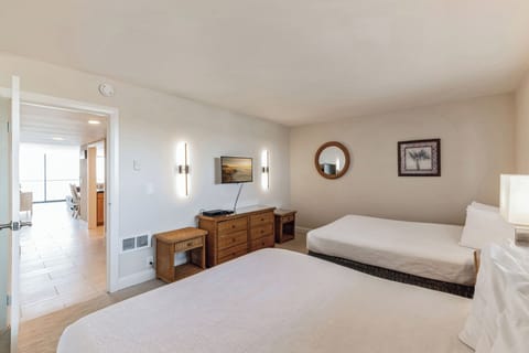 Second Bedroom / Two Queen Beds