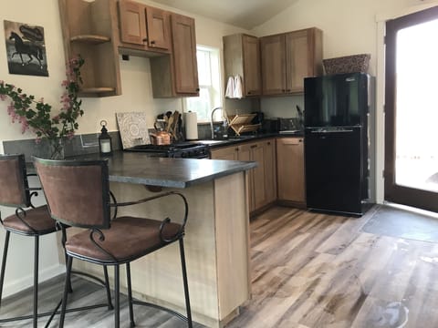 Newly remodeled, immaculate and comfortable.  Coffee, tea, pots/pans, dishes...
