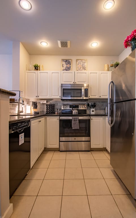 Fully equipped kitchen