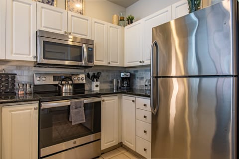 Fully equipped kitchen