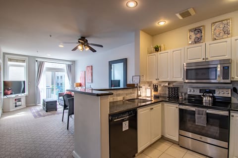 Fully equipped kitchen