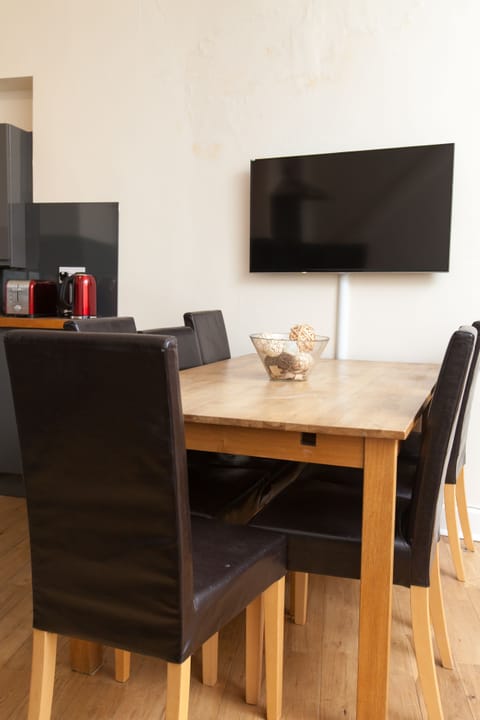 Warm & welcoming Edinburgh Castle Apartment Apartment in Edinburgh