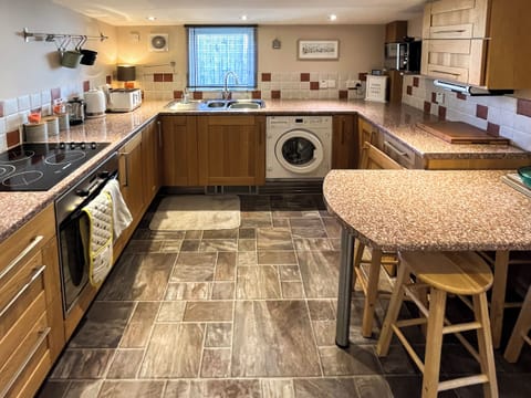 Kitchen | Portknockie Escape, Cullen