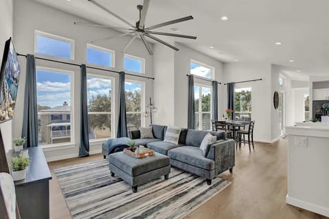 Upstairs Family Room