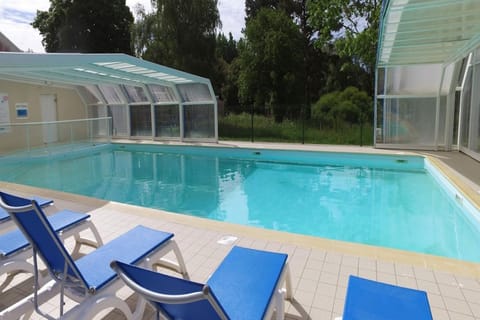Holiday Home Swimming Pool