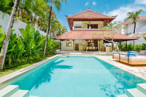 Your own personal paradise