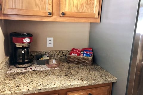 Coffee, tea and snacks