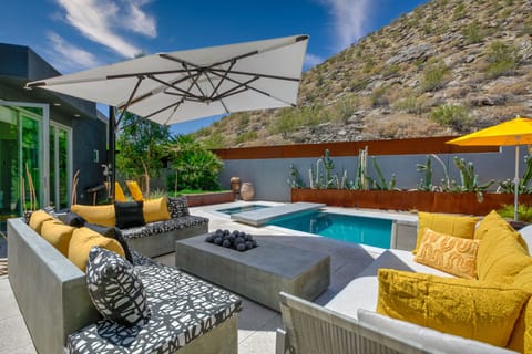 Beautiful, contemporary home with pool, spa & casita in South Palm Springs.
