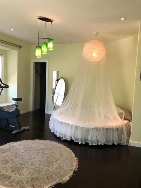 Bedroom #3 (Oversized with walk in closet and in suite bathroom.