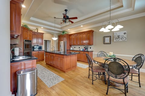 Kitchen | Fully Equipped