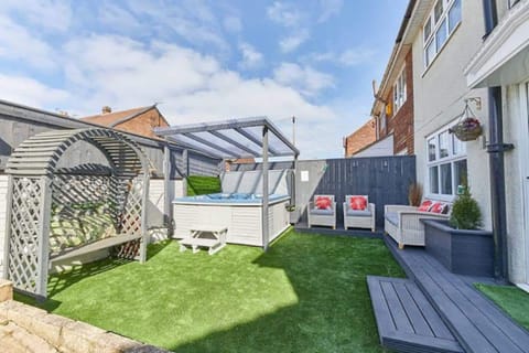 Stonehaven, Seaton Carew - Host & Stay