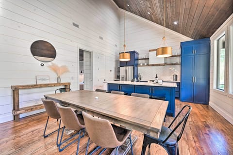 Dining Area | Main Floor | Dishware & Flatware