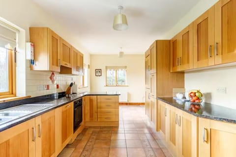 Large fully equipped Kitchen