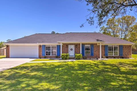 Foley Vacation Rental | 3BR | 2BA | 1,340 Sq Ft | 1 Step Required For Entry