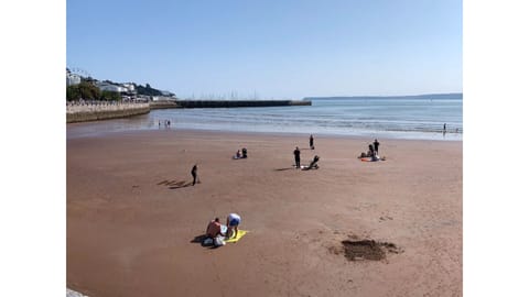 Sun loungers