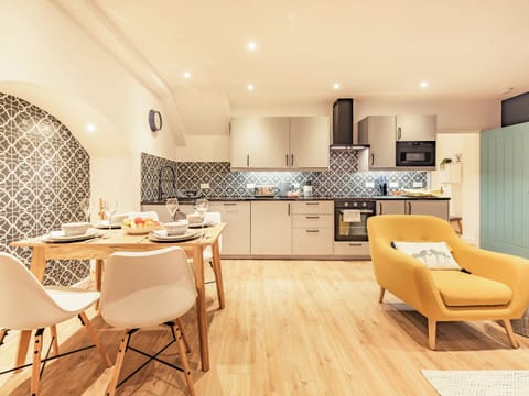 Open plan living space | Ocean Waves, Tenby