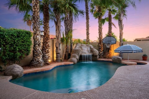 Pool with Waterfall, Basketball Hoop, In Water sitting area!