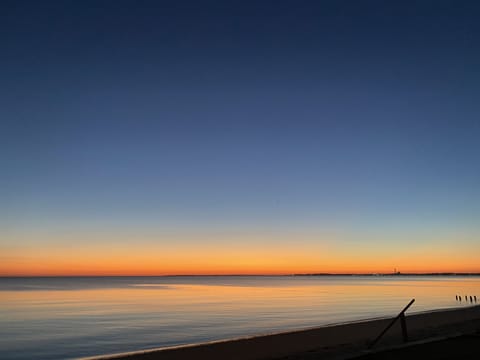 Beach nearby, beach towels