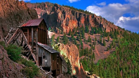 Creede mines (10 min drive)