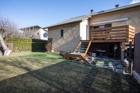 Le Brec - Terrasse Vue Montagne House in Barcelonnette