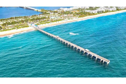 Beach nearby, beach towels