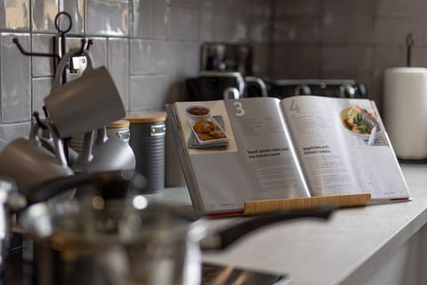 Plenty of space for cooking