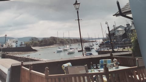 upper deck view sun trap