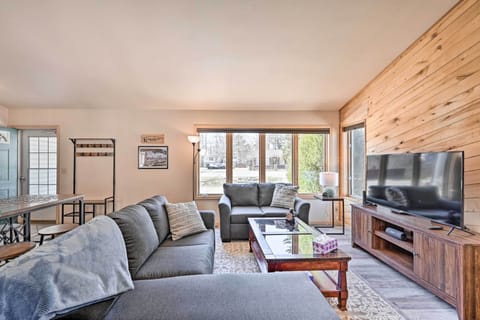 Buena Vista Vacation Rental | 3BR | 2BA | 2 Steps Required | 1,628 Sq Ft