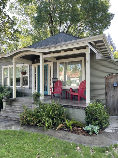 Front porch with seating...welcome to Bidwell Bijou!