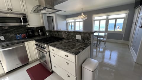 Kitchen and dining room