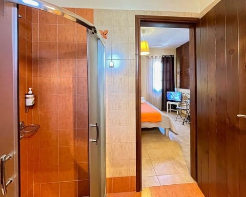 Bathroom with Shower Cabin – Clean and modern design.