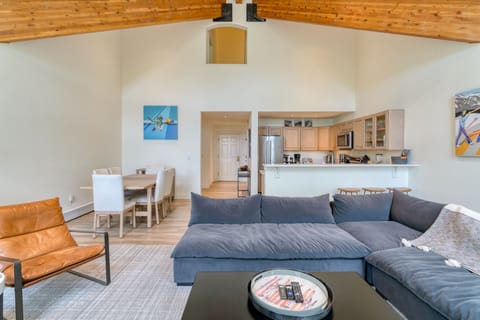 Open layout and contemporary design.