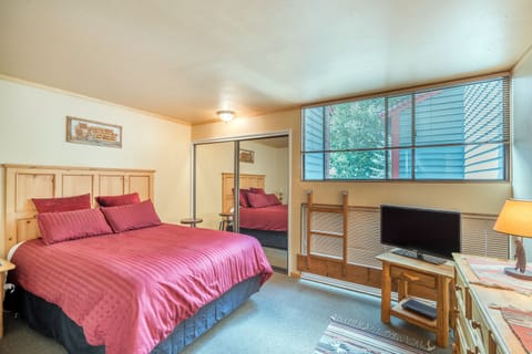 Primary bedroom features a queen bed.