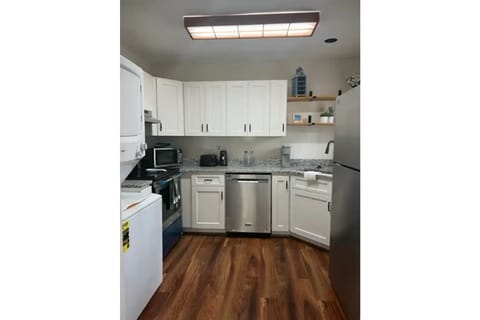Kitchen (New Appliances)
