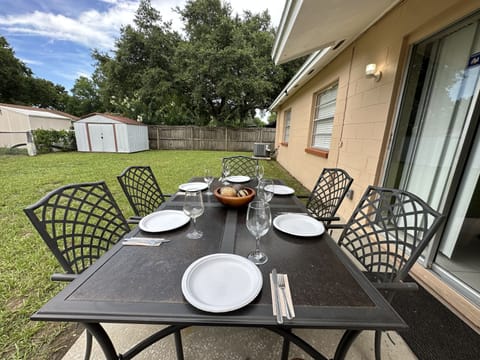 Outdoor dining