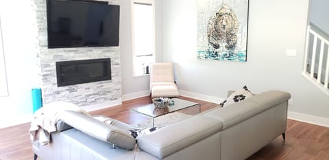 Living area | Smart TV, stereo