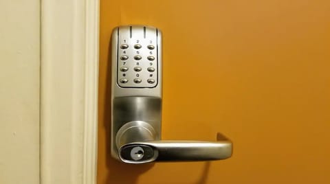 Self check-in/out with keyless entry. No keys to lose!