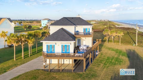 Your Coastal Getaway Starts Here