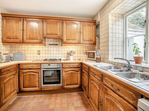 Kitchen area | The Carriage House, near Abergavenny & Crickhowell